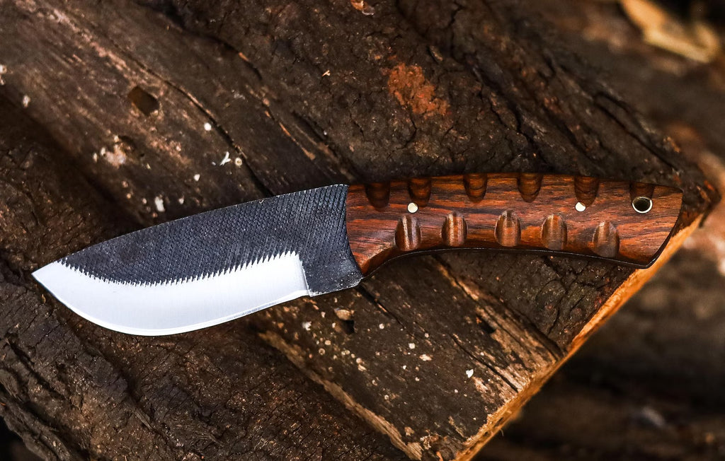 Handmade Forged Carbon Steel Hunting Skinning Knif