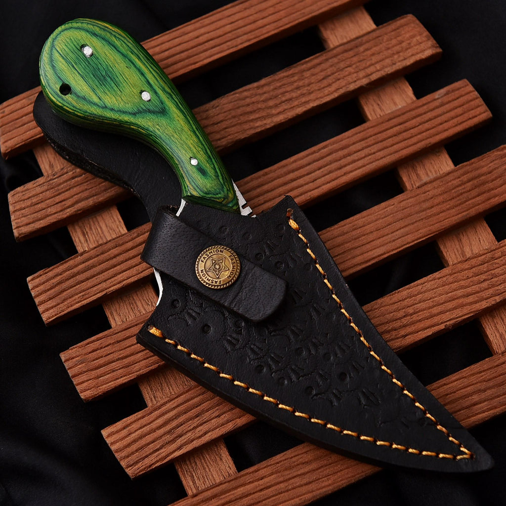 Handmade Damascus Steel Skinner Knife + Free Mini Keychain Knife