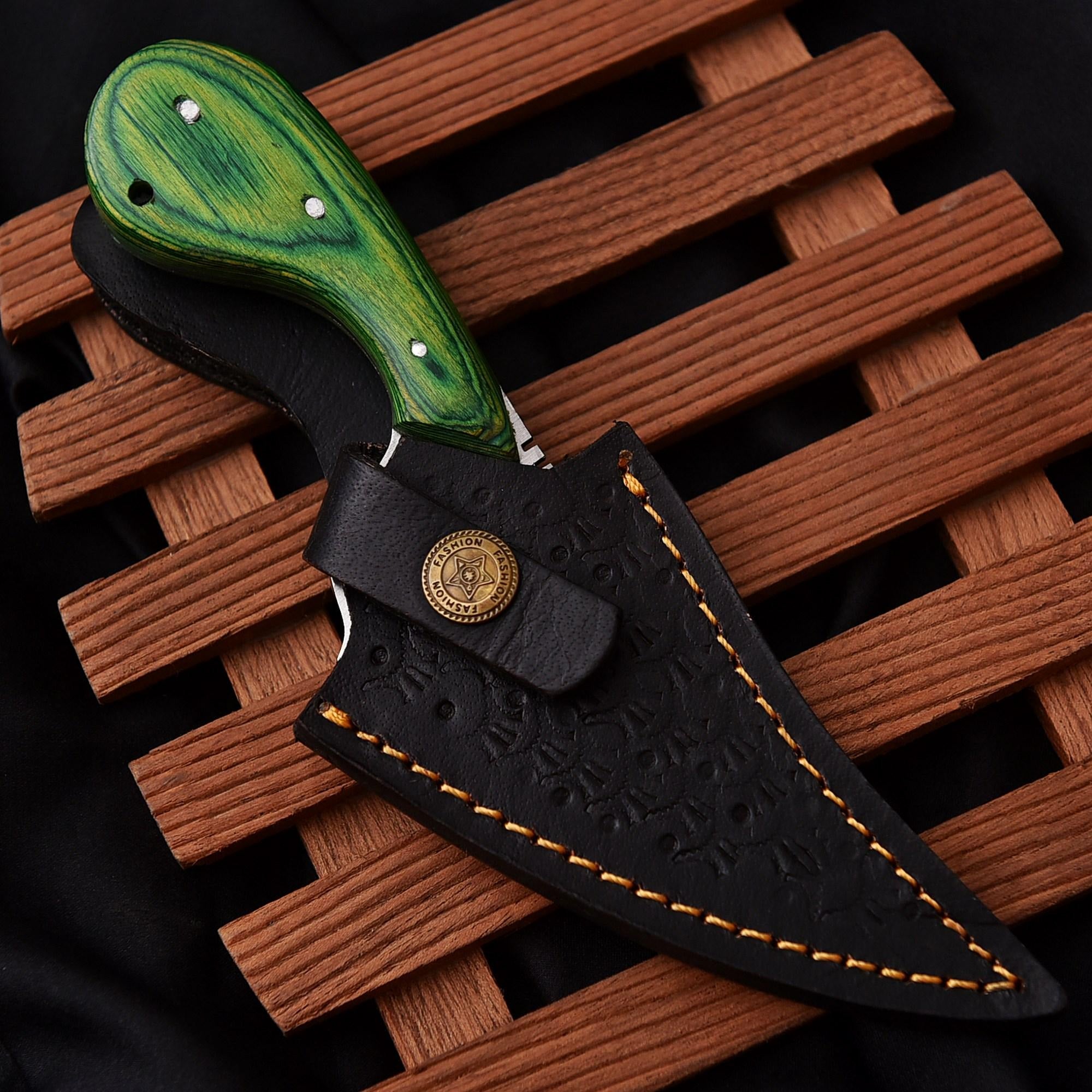 Handmade Damascus Steel Skinner Knife + Free Mini Keychain Knife